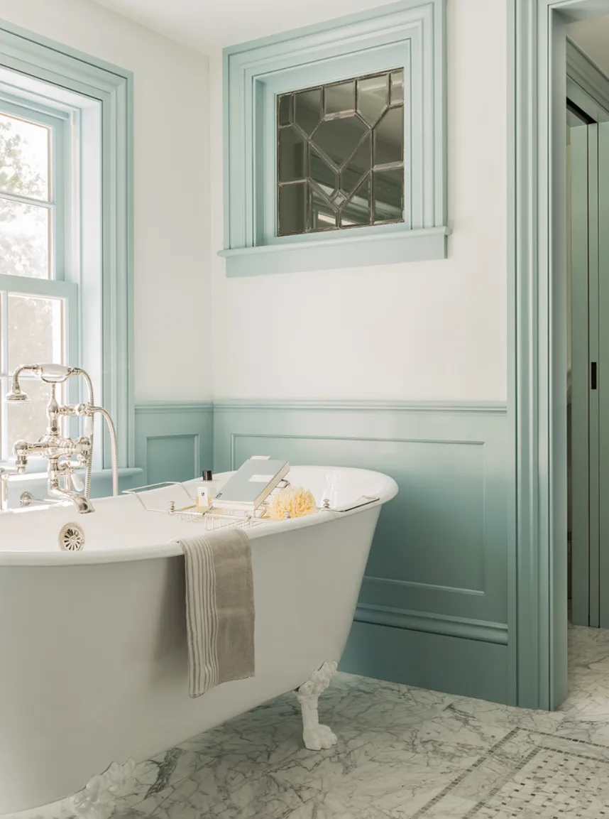 Antique Interiors: bathroom design reference