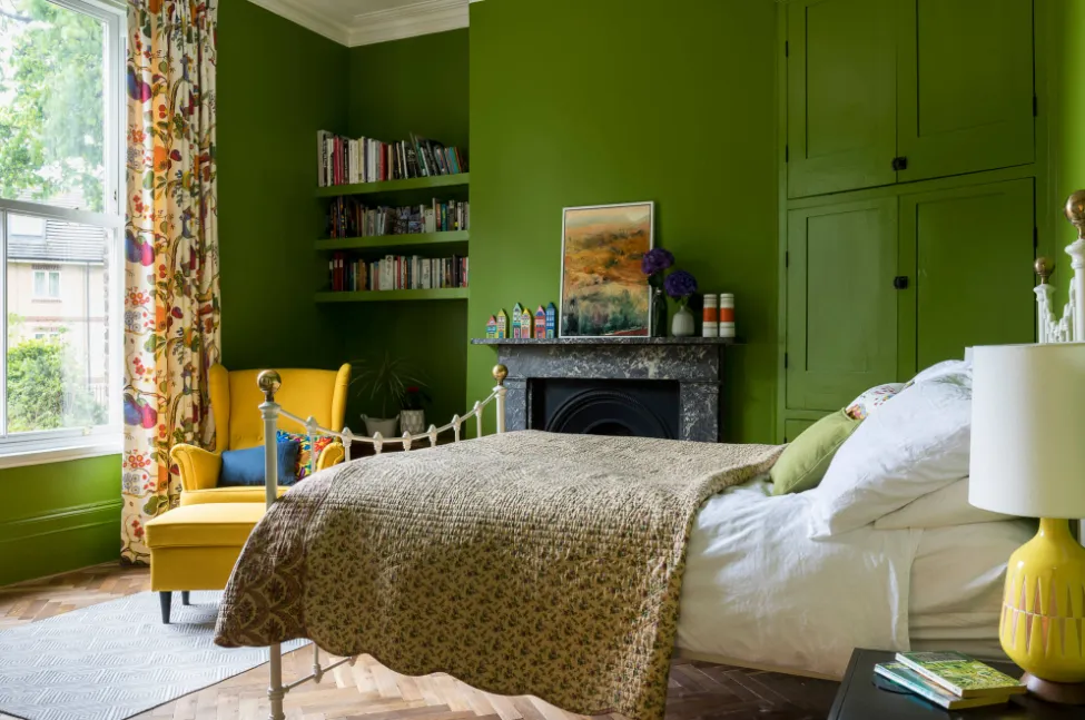 Victorian Interiors: bedroom design reference