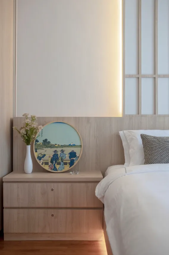 Japanese Interiors: bedroom design reference
