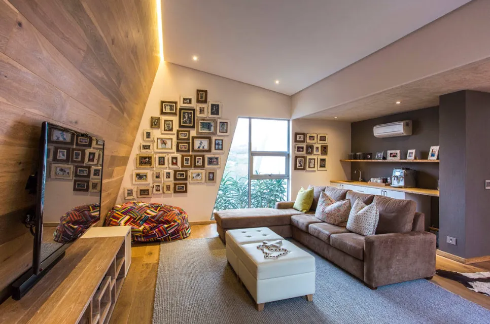 Rustic Interiors: living room design reference